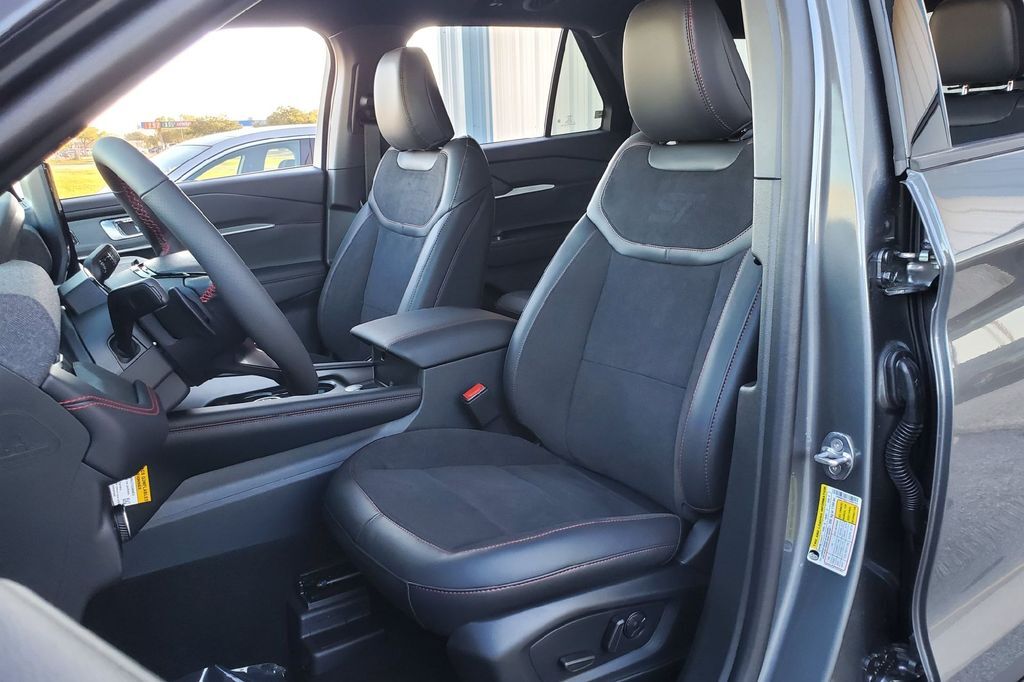 2026 Ford Explorer ST Hondo TX