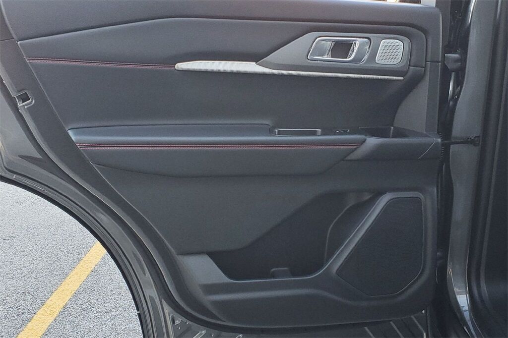 2026 Ford Explorer ST Hondo TX