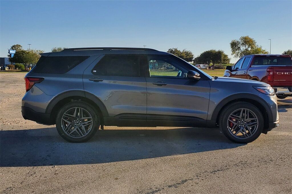 2026 Ford Explorer ST Hondo TX