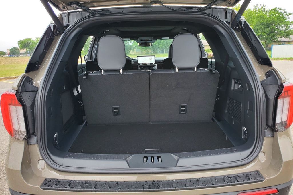2026 Ford Explorer ST Hondo TX