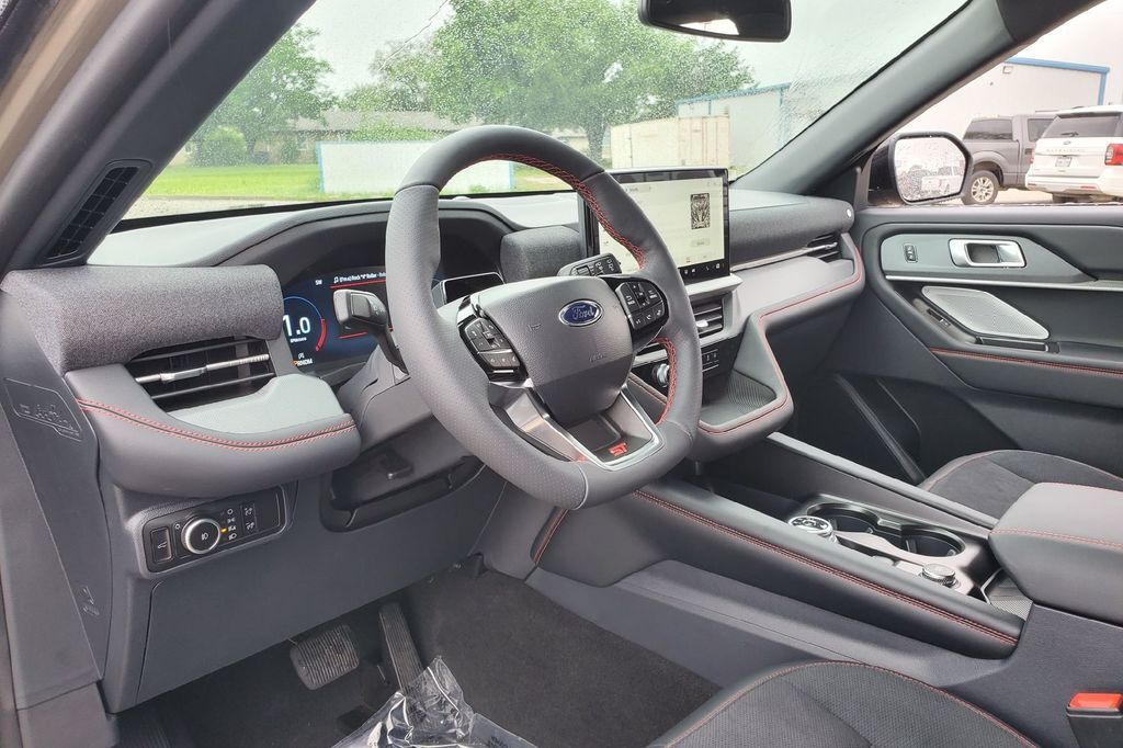 2026 Ford Explorer ST Hondo TX