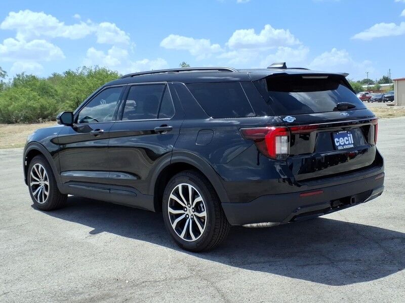 2026 Ford Explorer ST-Line Del Rio TX