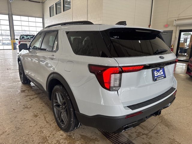2026 Ford Explorer ST-Line Random Lake WI