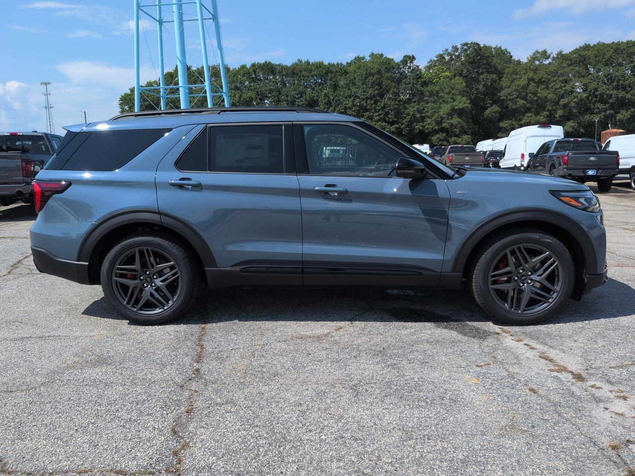 2026 Ford Explorer ST-Line Appleton WI