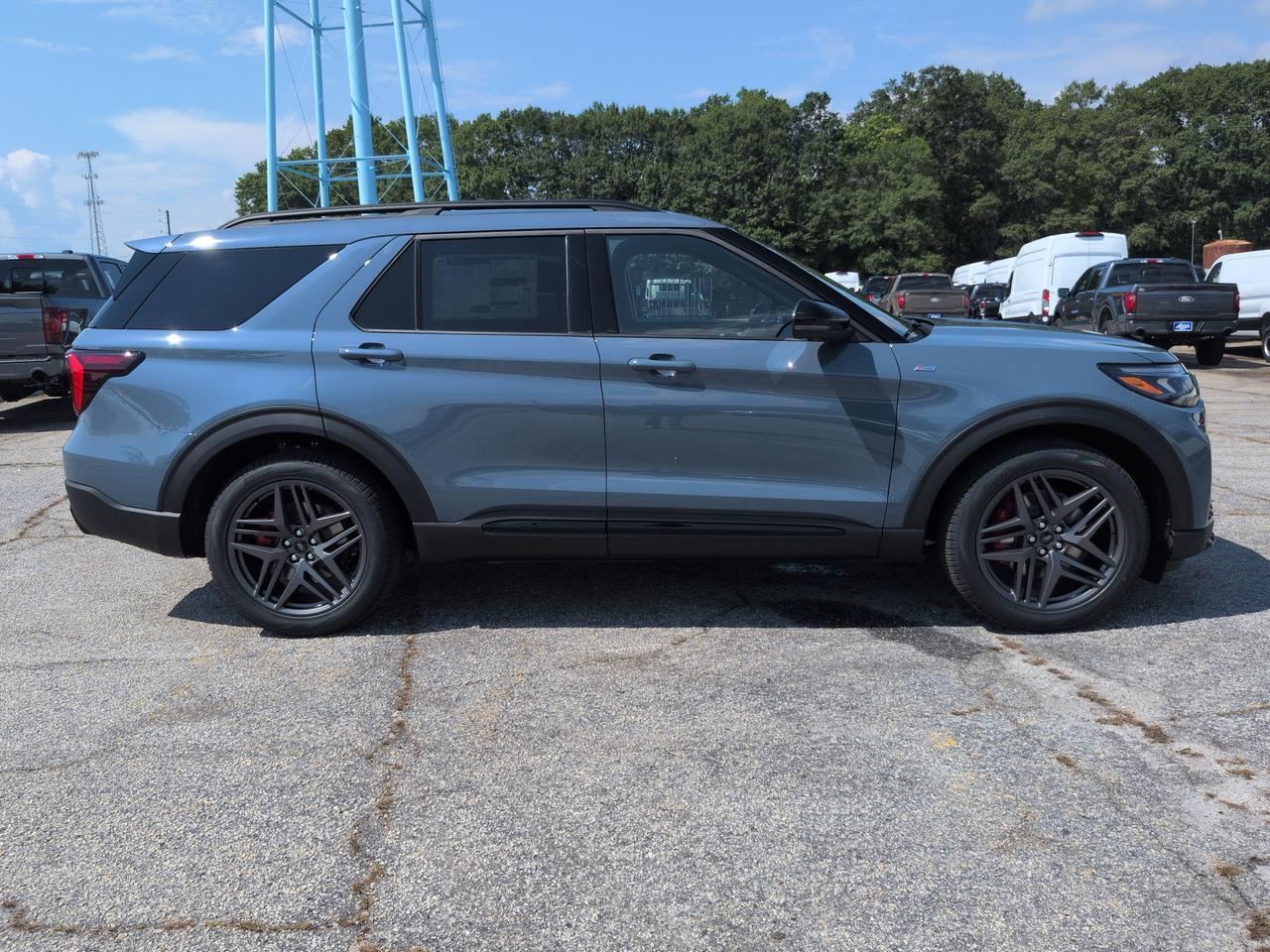2026 Ford Explorer ST-Line Appleton WI
