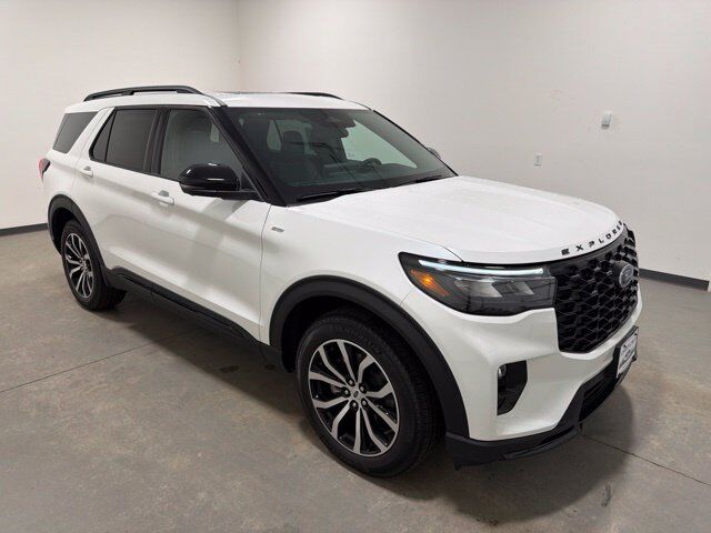 2026 Ford Explorer ST-Line Pine River MN