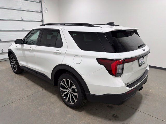 2026 Ford Explorer ST-Line Pine River MN