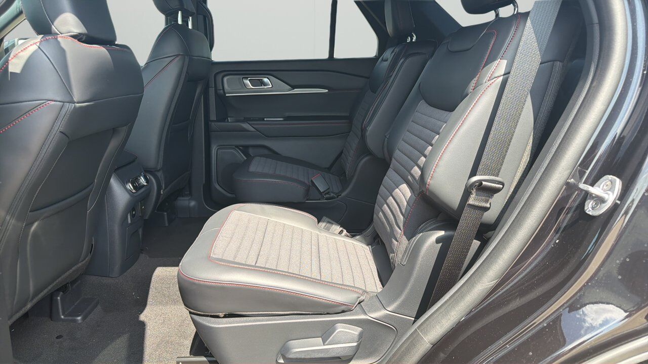 2026 Ford Explorer ST-Line Sherwood Park AB