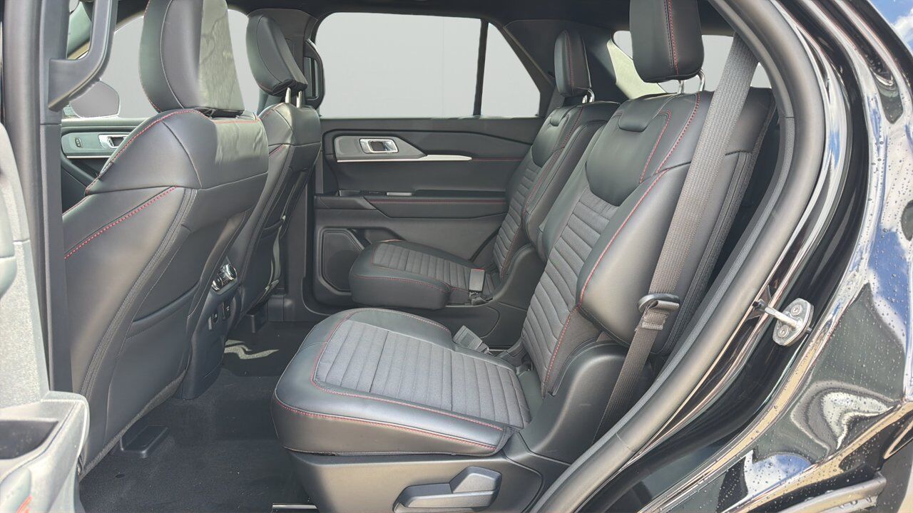 2026 Ford Explorer ST-Line Sherwood Park AB