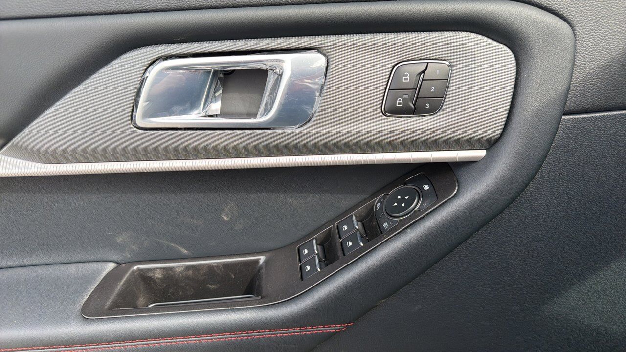 2026 Ford Explorer ST-Line Sherwood Park AB
