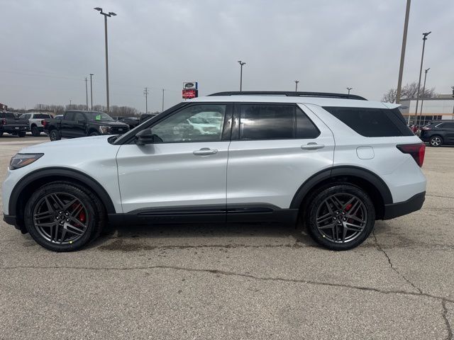 2026 Ford Explorer ST Random Lake WI