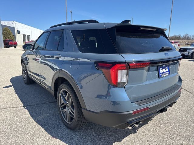 2026 Ford Explorer ST Random Lake WI