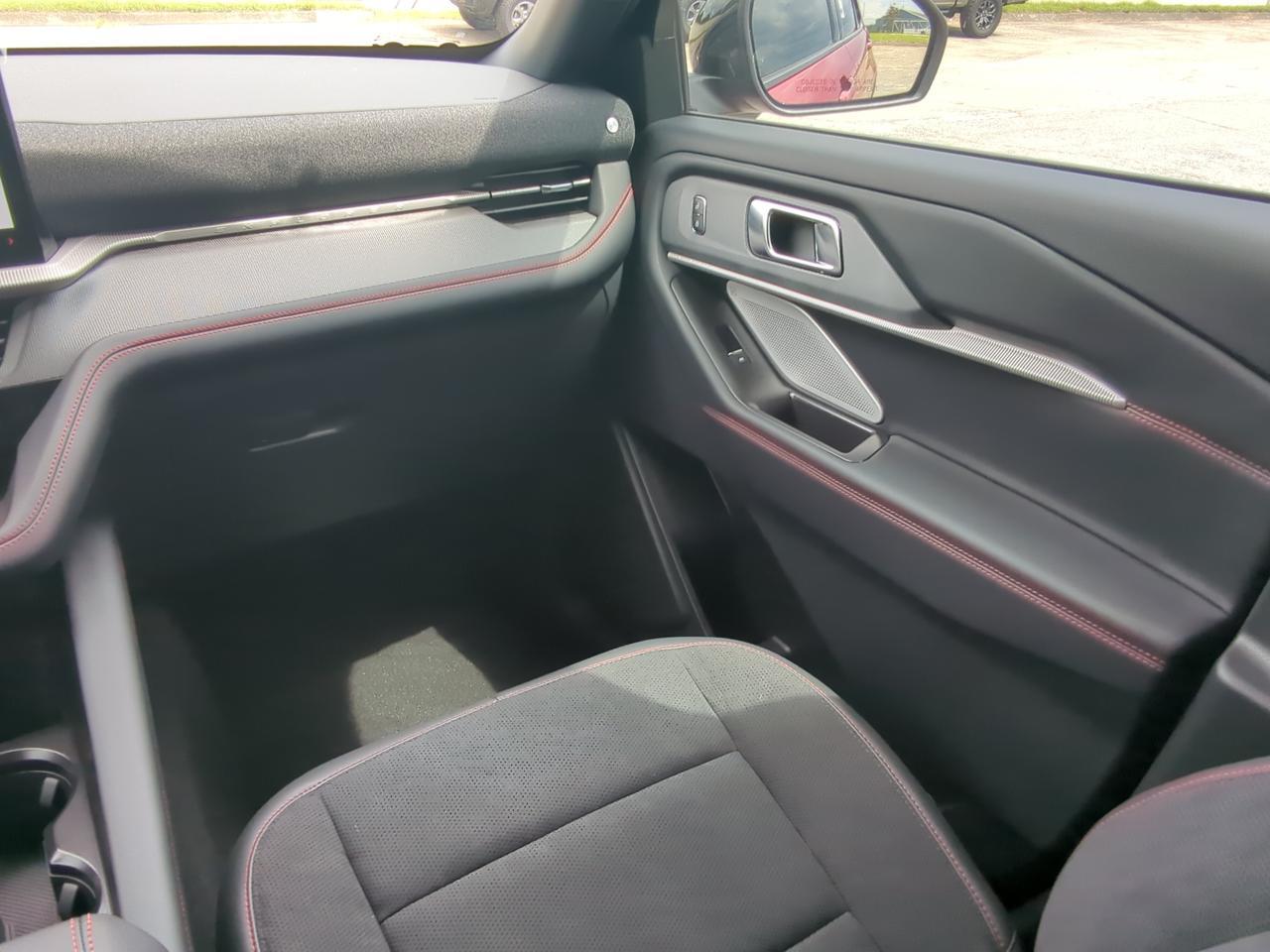2026 Ford Explorer ST Appleton WI