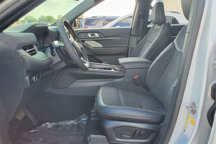2026 Ford Explorer TREMOR AWD  TX