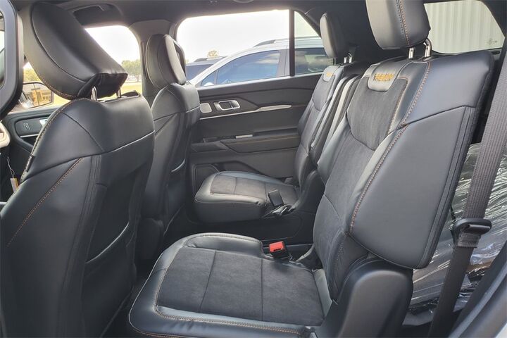 2026 Ford Explorer TREMOR AWD  TX