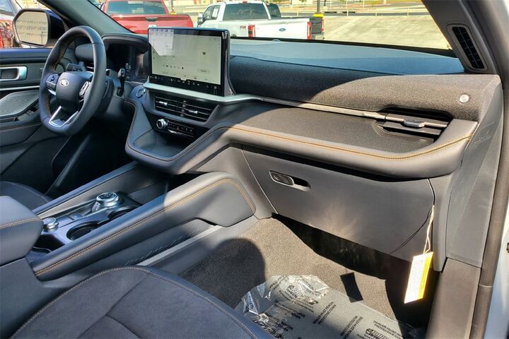 2026 Ford Explorer TREMOR AWD  TX
