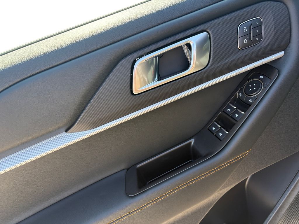 2026 Ford Explorer Tremor Hondo TX