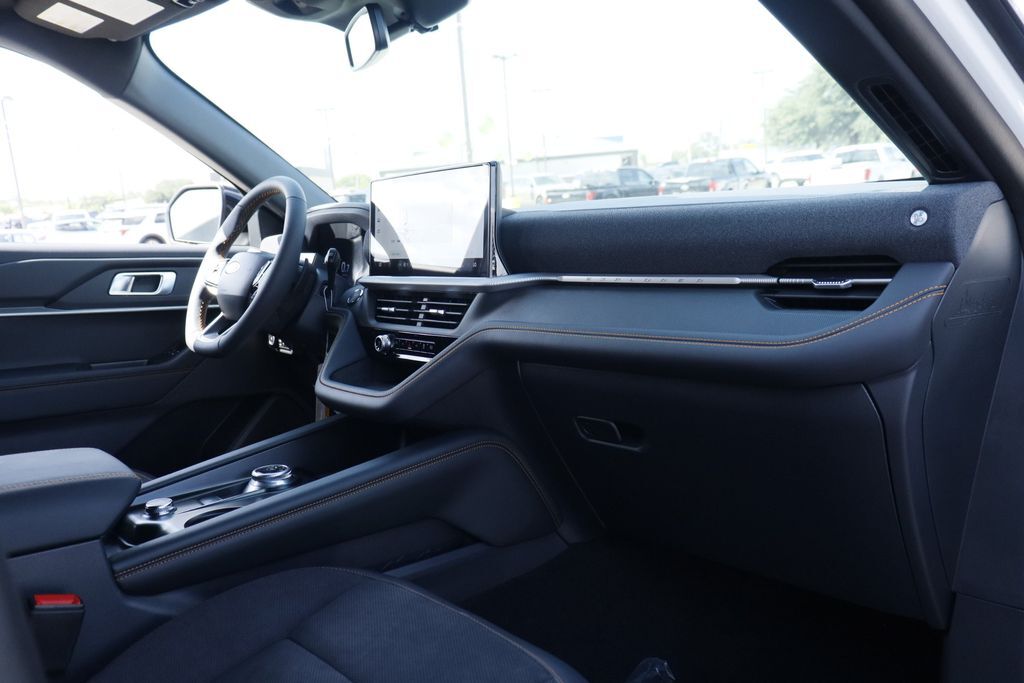 2026 Ford Explorer Tremor Hondo TX