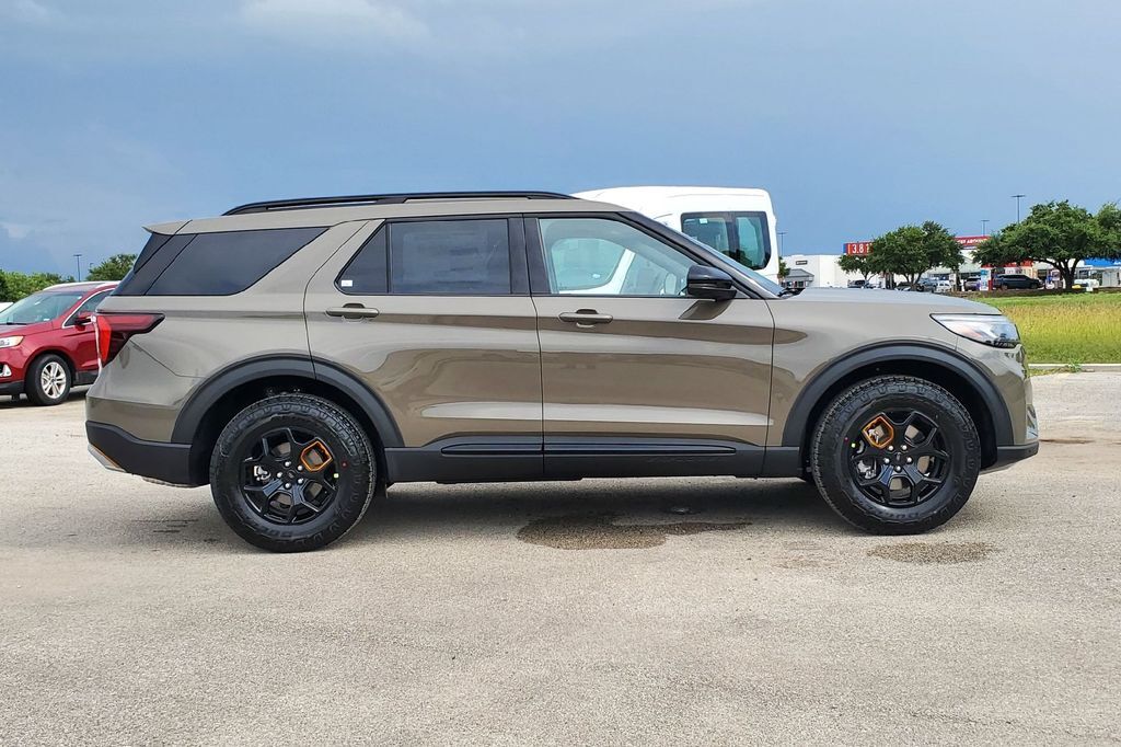 2026 Ford Explorer Tremor Hondo TX