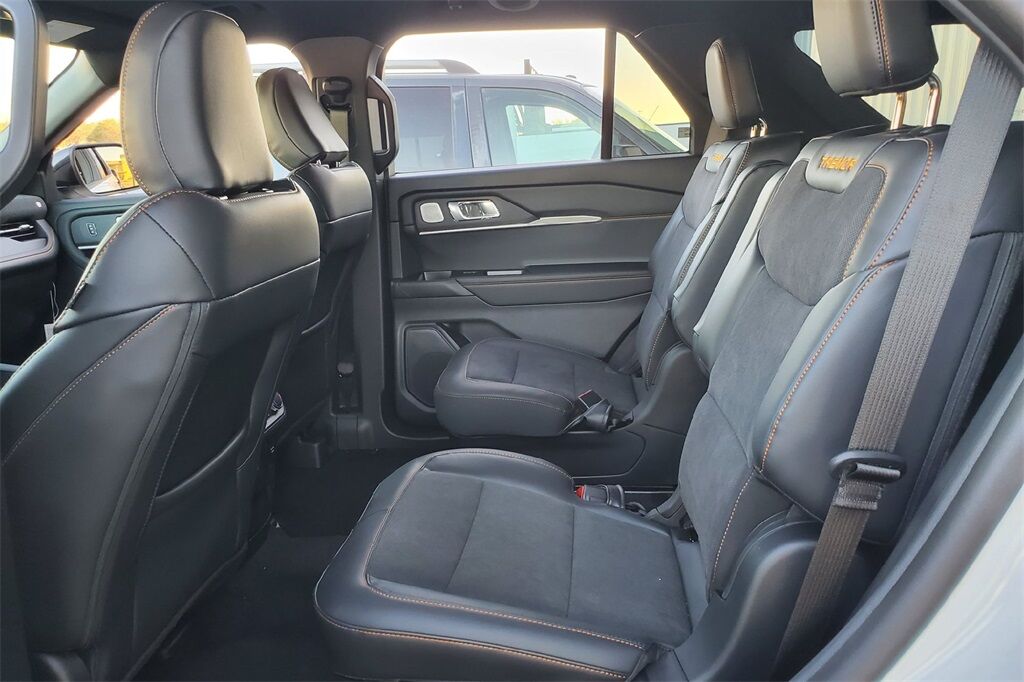 2026 Ford Explorer Tremor Hondo TX