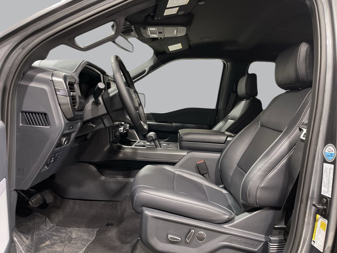 2026 Ford F-150 LARIAT - FACTORY ORDER Sherwood Park AB