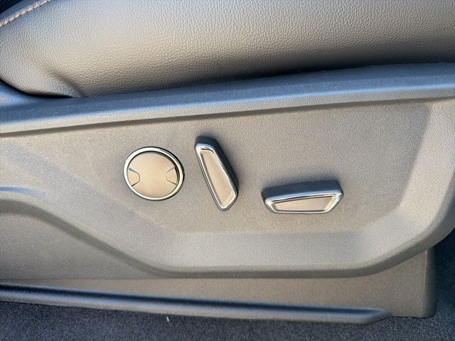 2026 Ford F-150 Lariat Random Lake WI