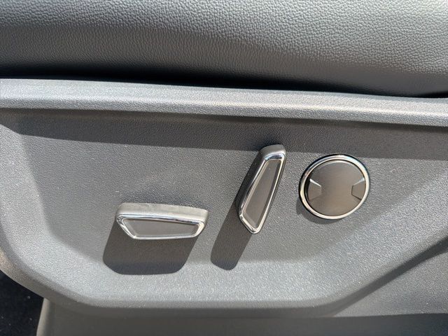 2026 Ford F-150 Lariat Random Lake WI