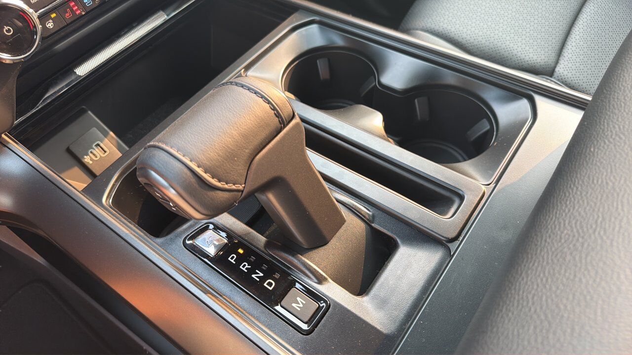 2026 Ford F-150 Lariat Sherwood Park AB
