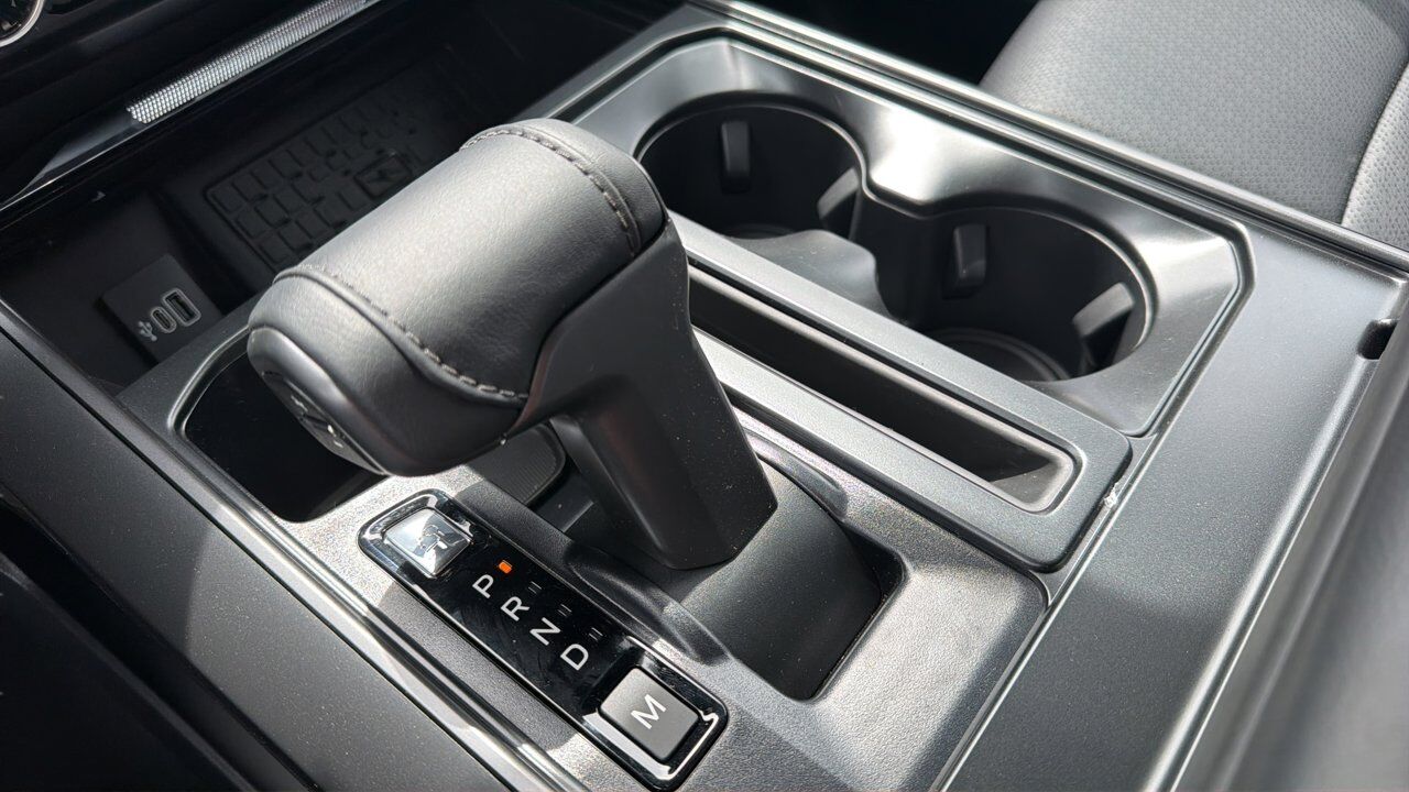 2026 Ford F-150 Lariat Sherwood Park AB