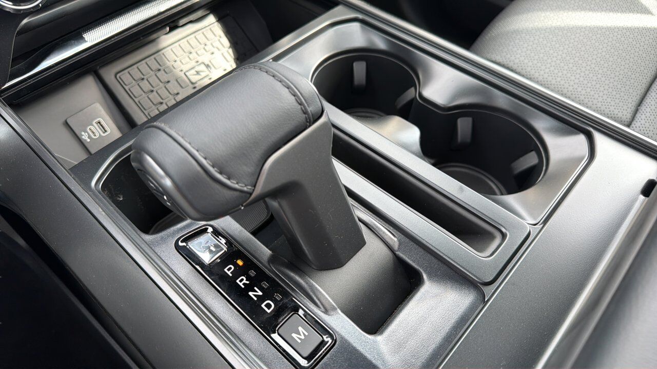2026 Ford F-150 Lariat Sherwood Park AB