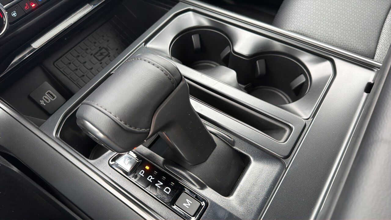 2026 Ford F-150 Lariat Sherwood Park AB