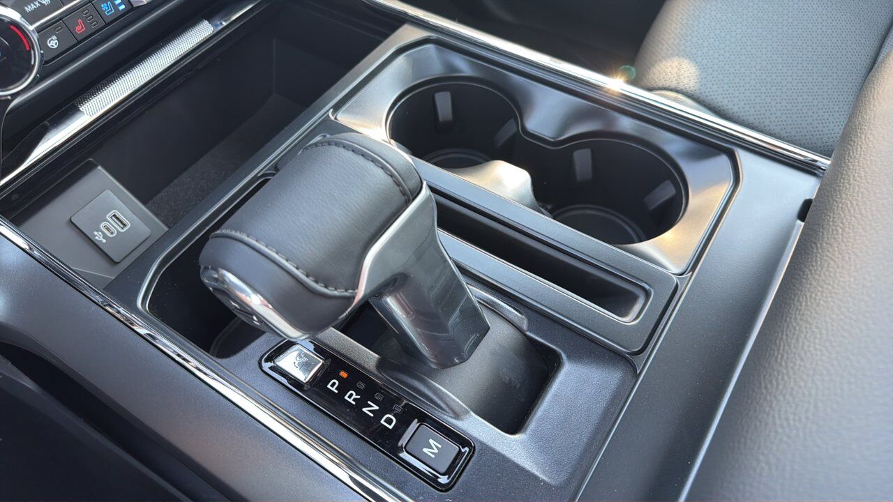 2026 Ford F-150 Lariat Sherwood Park AB