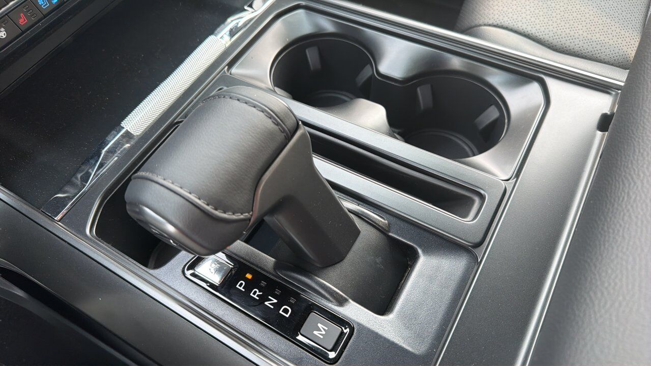 2026 Ford F-150 Lariat Sherwood Park AB