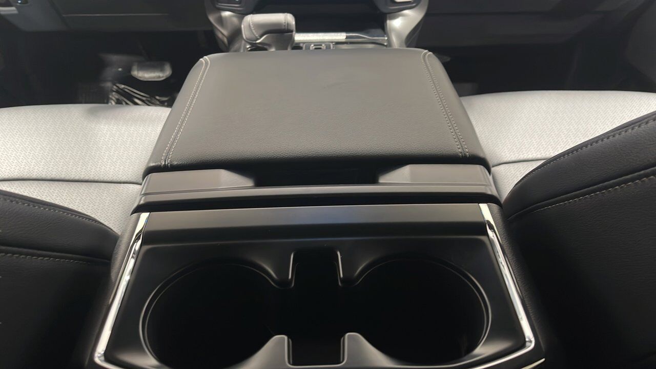 2026 Ford F-150 Lariat Sherwood Park AB