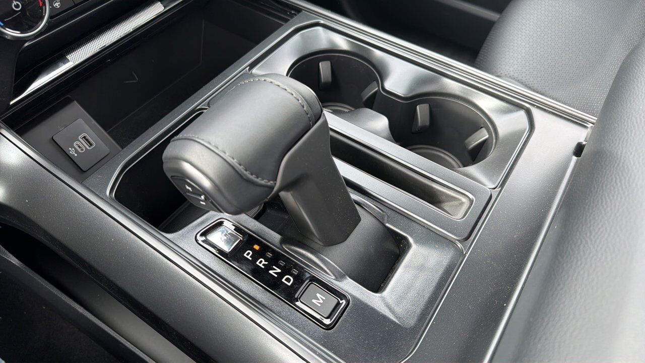 2026 Ford F-150 Lariat Sherwood Park AB