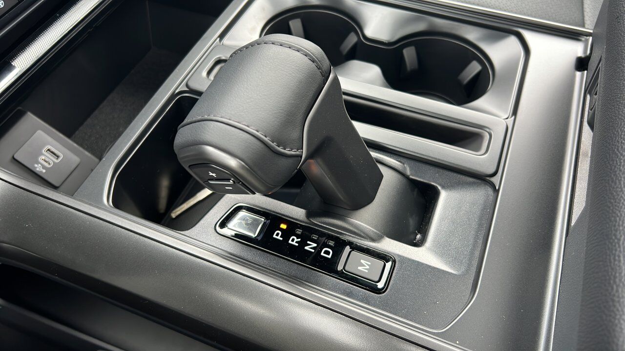 2026 Ford F-150 Lariat Sherwood Park AB