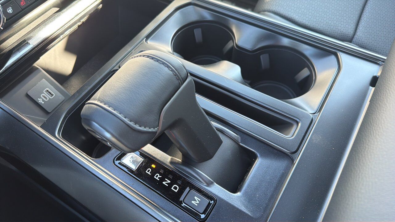 2026 Ford F-150 Lariat Sherwood Park AB