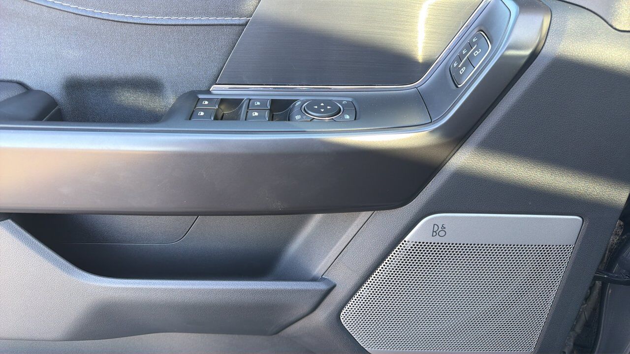 2026 Ford F-150 Lariat Sherwood Park AB