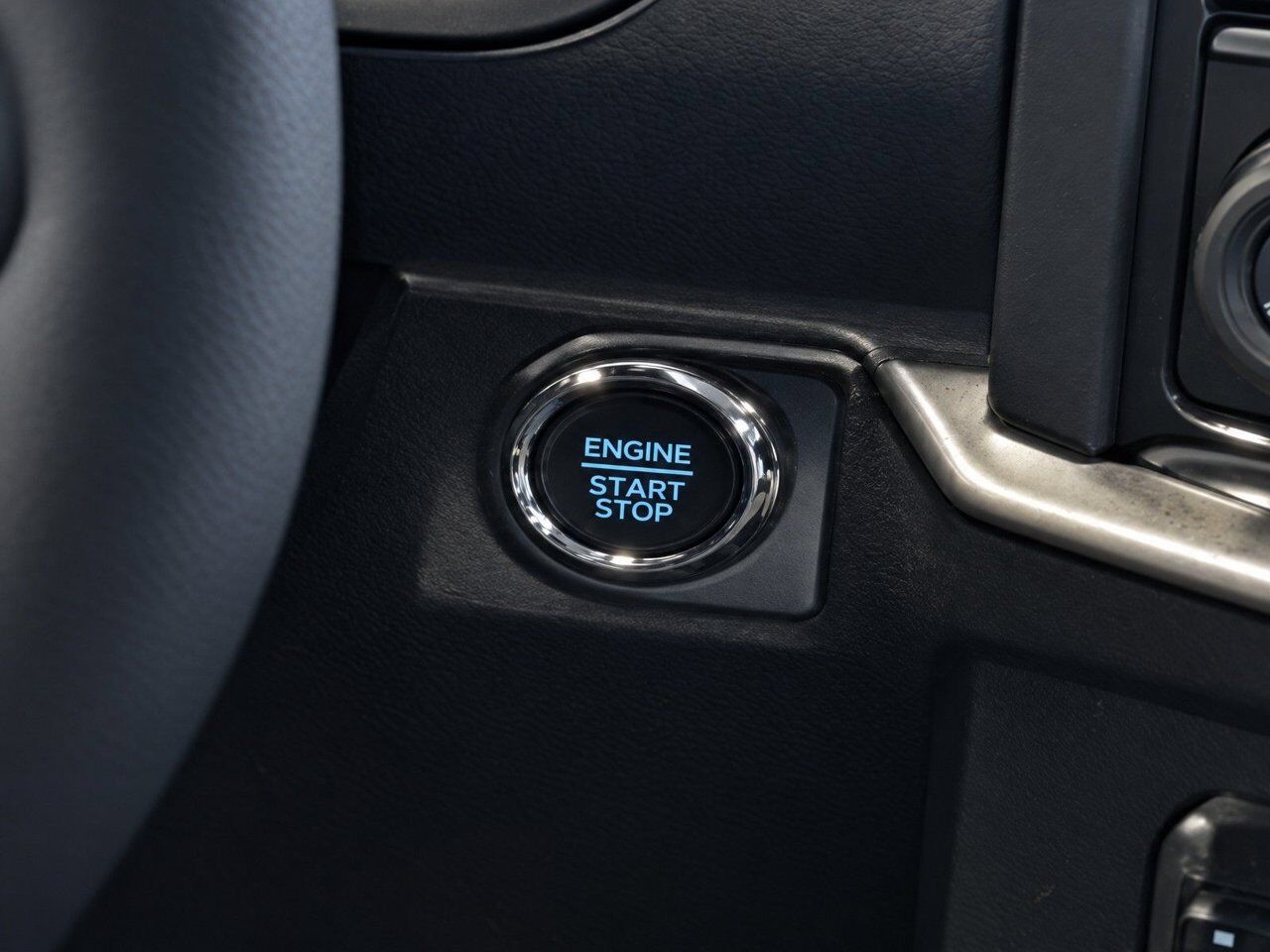 2026 Ford F-150 Lariat Sherwood Park AB