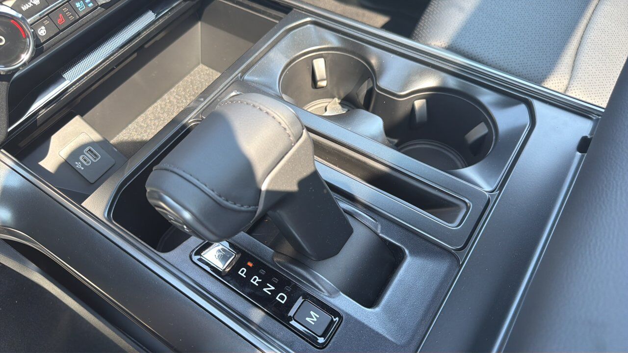 2026 Ford F-150 Lariat Sherwood Park AB