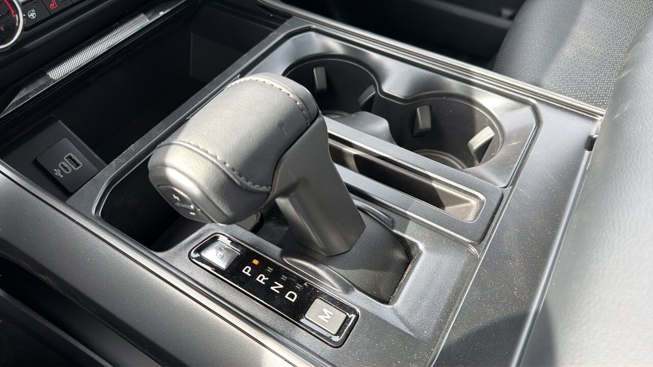 2026 Ford F-150 Lariat Sherwood Park AB