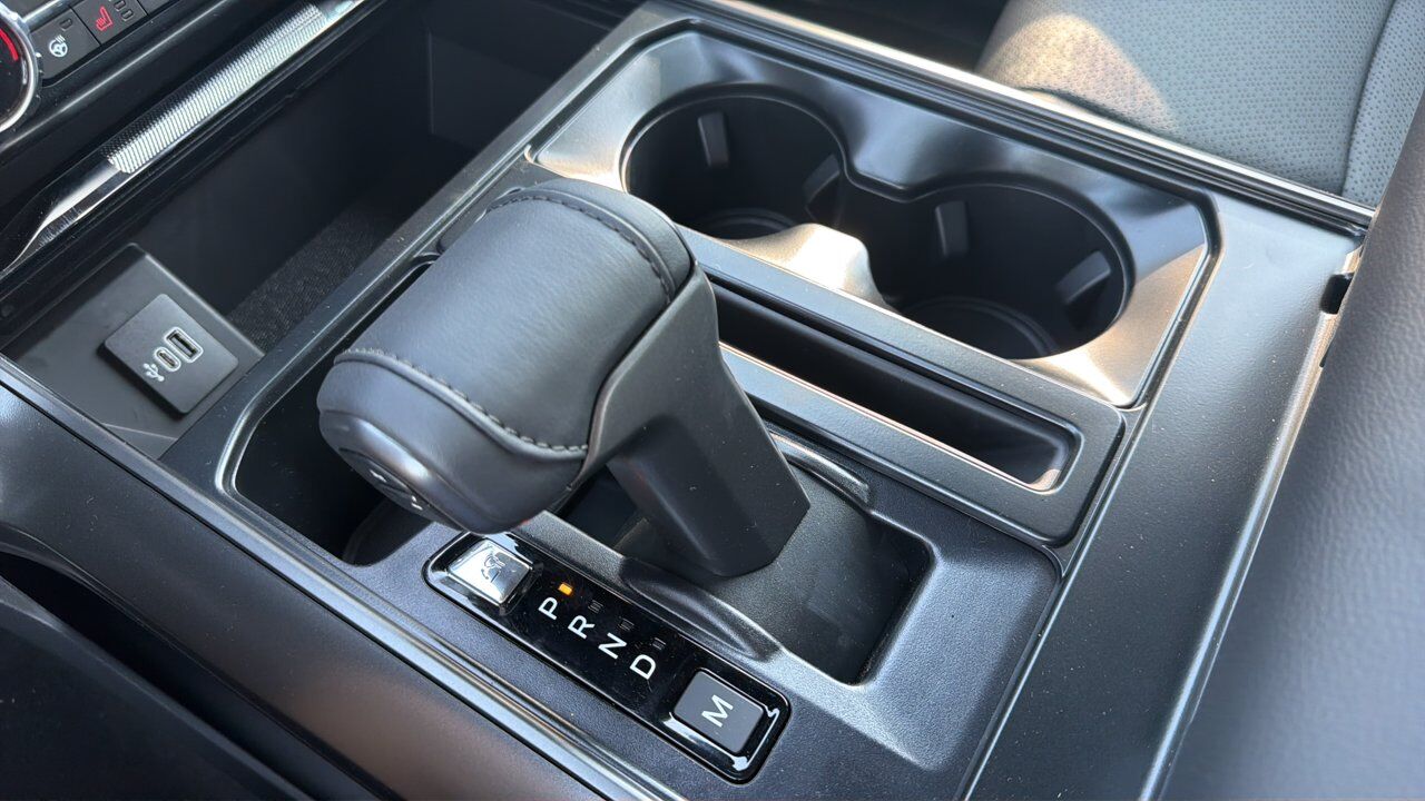 2026 Ford F-150 Lariat Sherwood Park AB