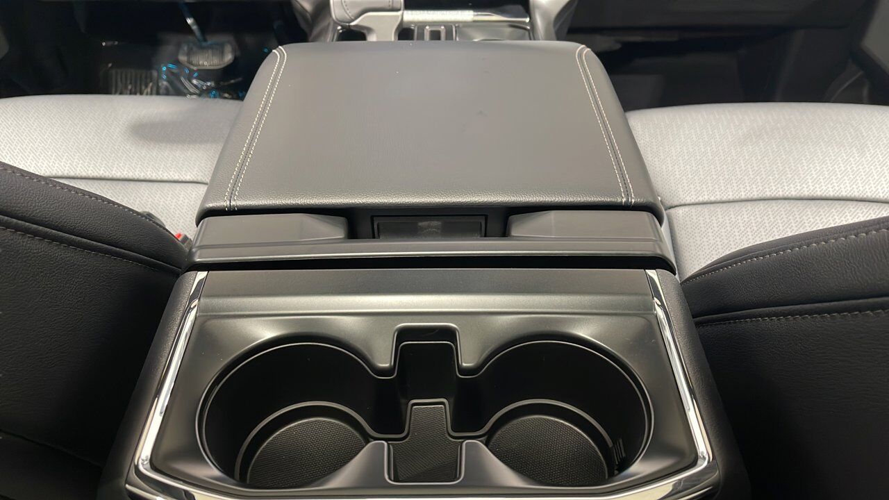 2026 Ford F-150 Lariat Sherwood Park AB