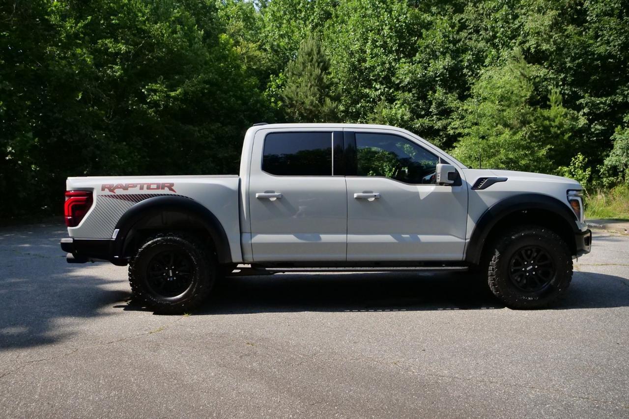 2026 Ford F-150 Raptor 4X4 / Live Valve Shocks / HO 3.5L V6! Lincolnton NC