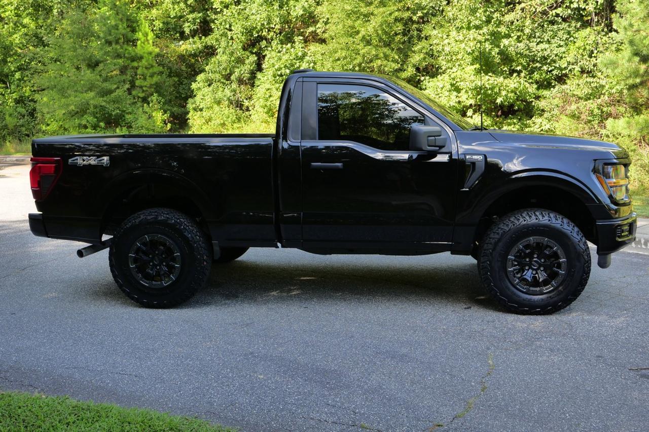 2026 Ford F-150 XL 4X4 / 5.0L V8 / Regular Cab / NEW TIRES! Lincolnton NC