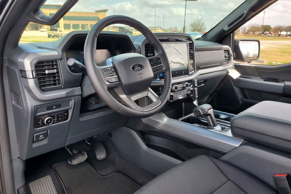 2026 Ford F-150 XLT Hondo TX