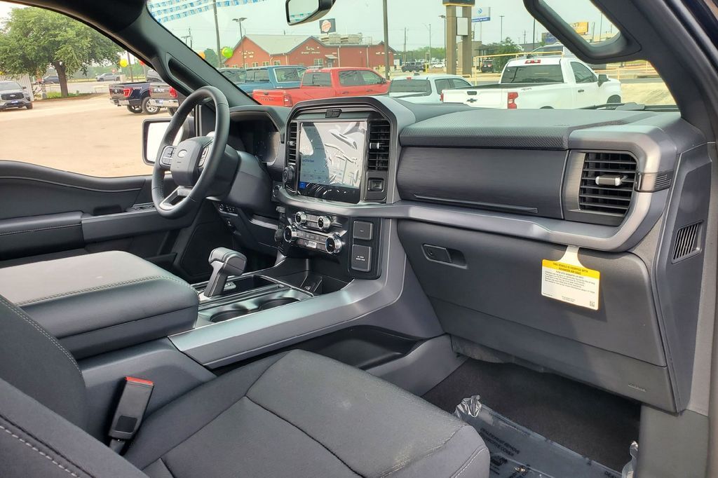 2026 Ford F-150 XLT Hondo TX