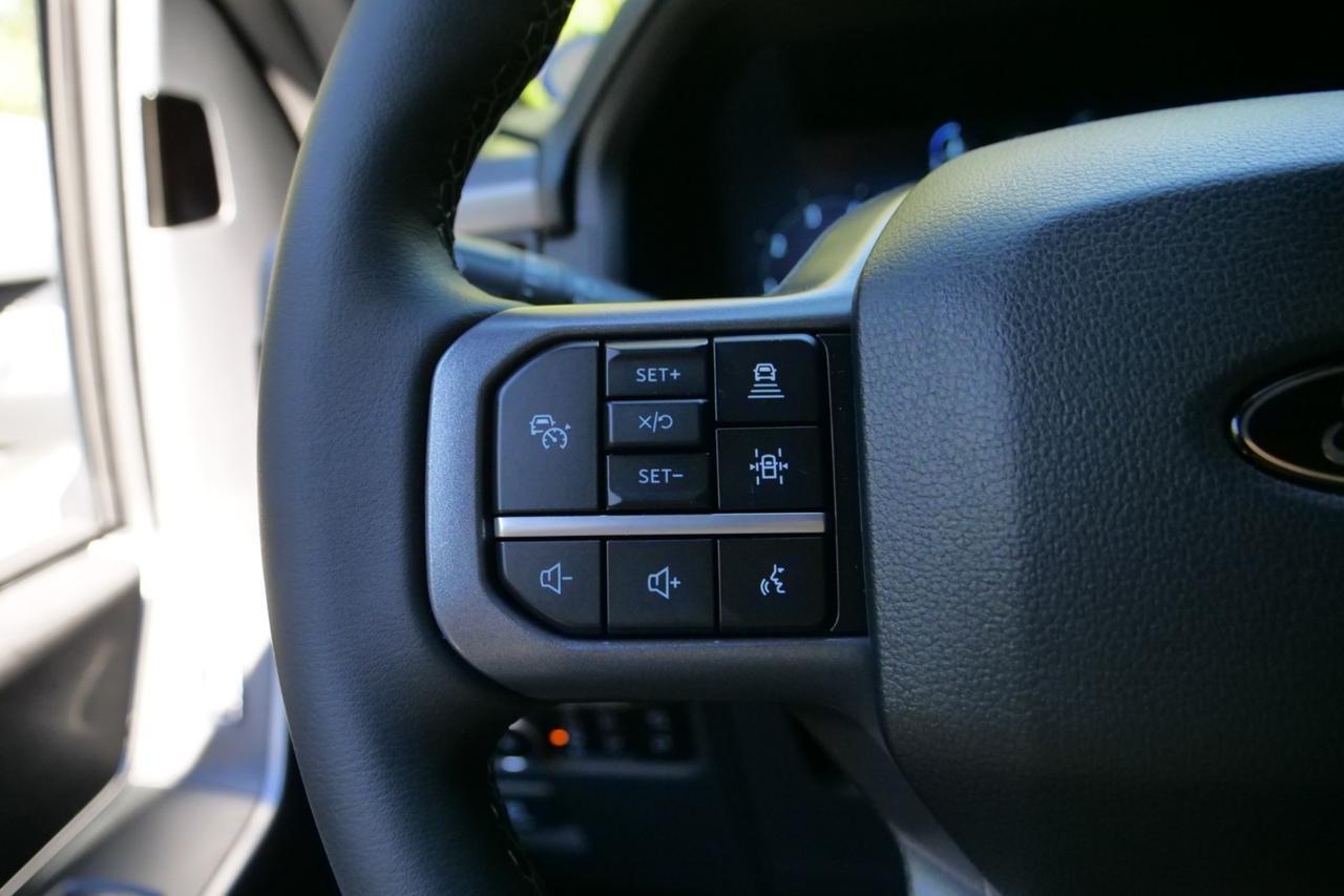2026 Ford F-150 XLT 4X4 / Leather Seating / Black Appearance Package Lincolnton NC