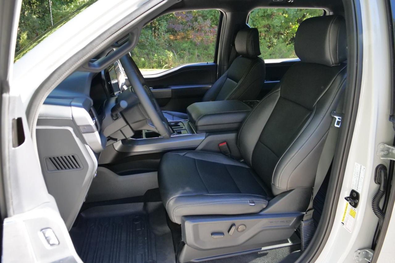 2026 Ford F-150 XLT 4X4 / Leather Seating / Black Appearance Package Lincolnton NC