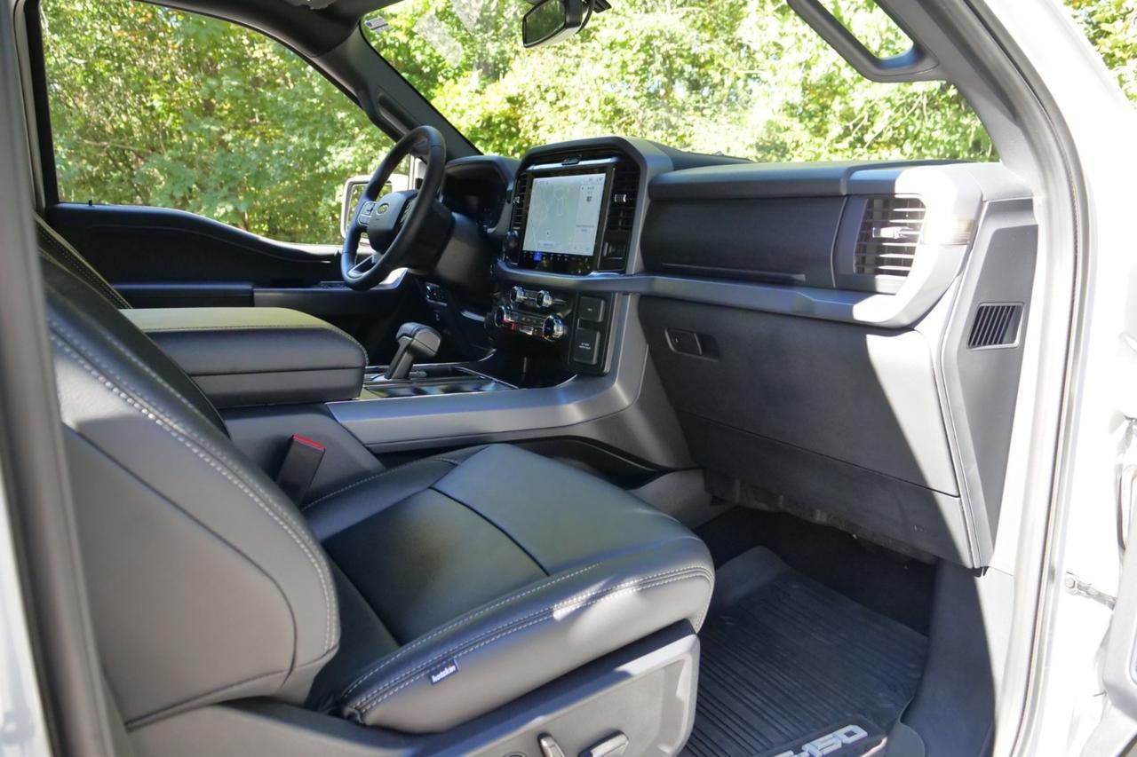 2026 Ford F-150 XLT 4X4 / Leather Seating / Black Appearance Package Lincolnton NC